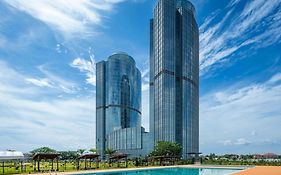 Hilton Brazzaville Les Tours Jumelles Hotel & Residences